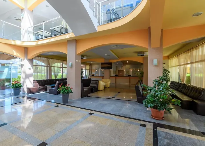 Hotel Midia Family 3*