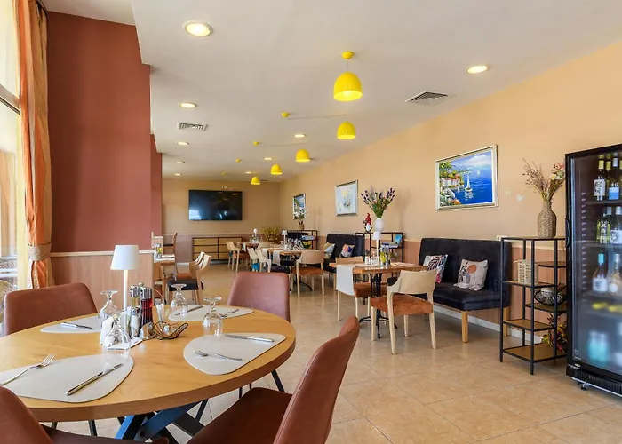 Midia Family 3* Aheloy