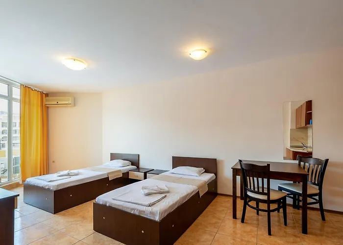 Hotel Midia Family 3*